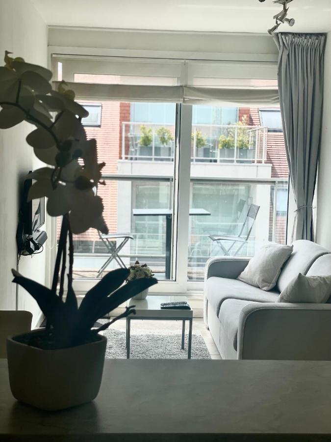 Penthousestudio Gaudi Met Zonneterras En Zicht Op Zee Appartamento Nieuwpoort Esterno foto